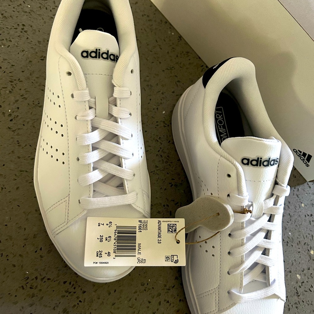 ADVANTAGE 2.0 SHOES a white adidas